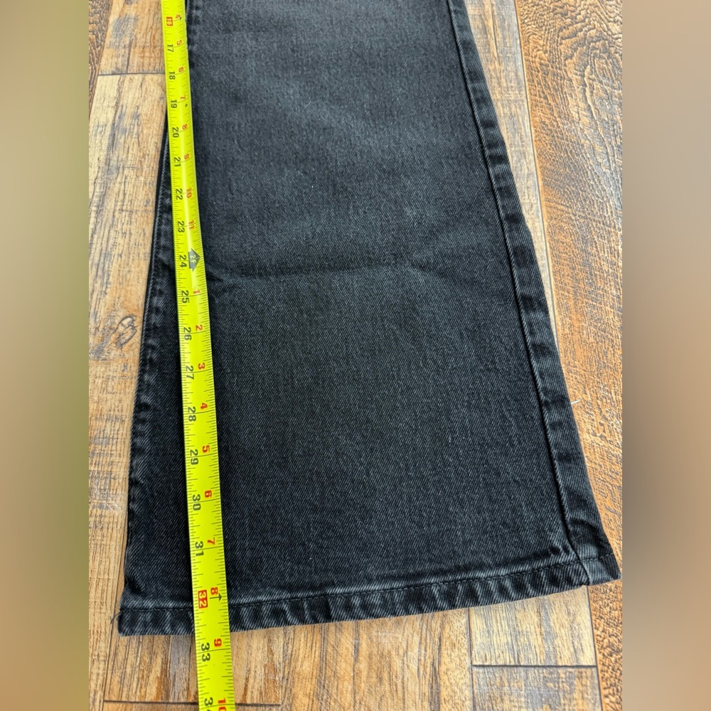 Universal Thread Women's Black High Rise Flare Legs Denim Jeans, Size 8R - Picture 8 of 16